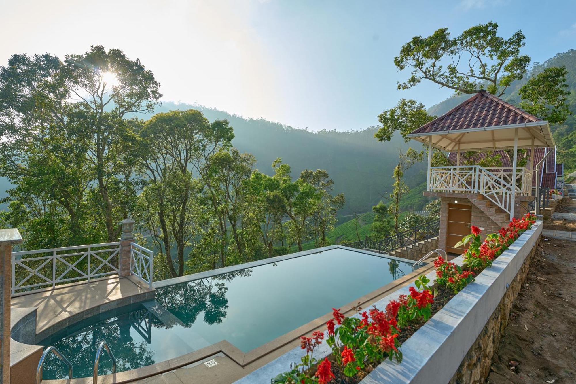 The Planet Munnar Hotel Suryanelli Exterior photo