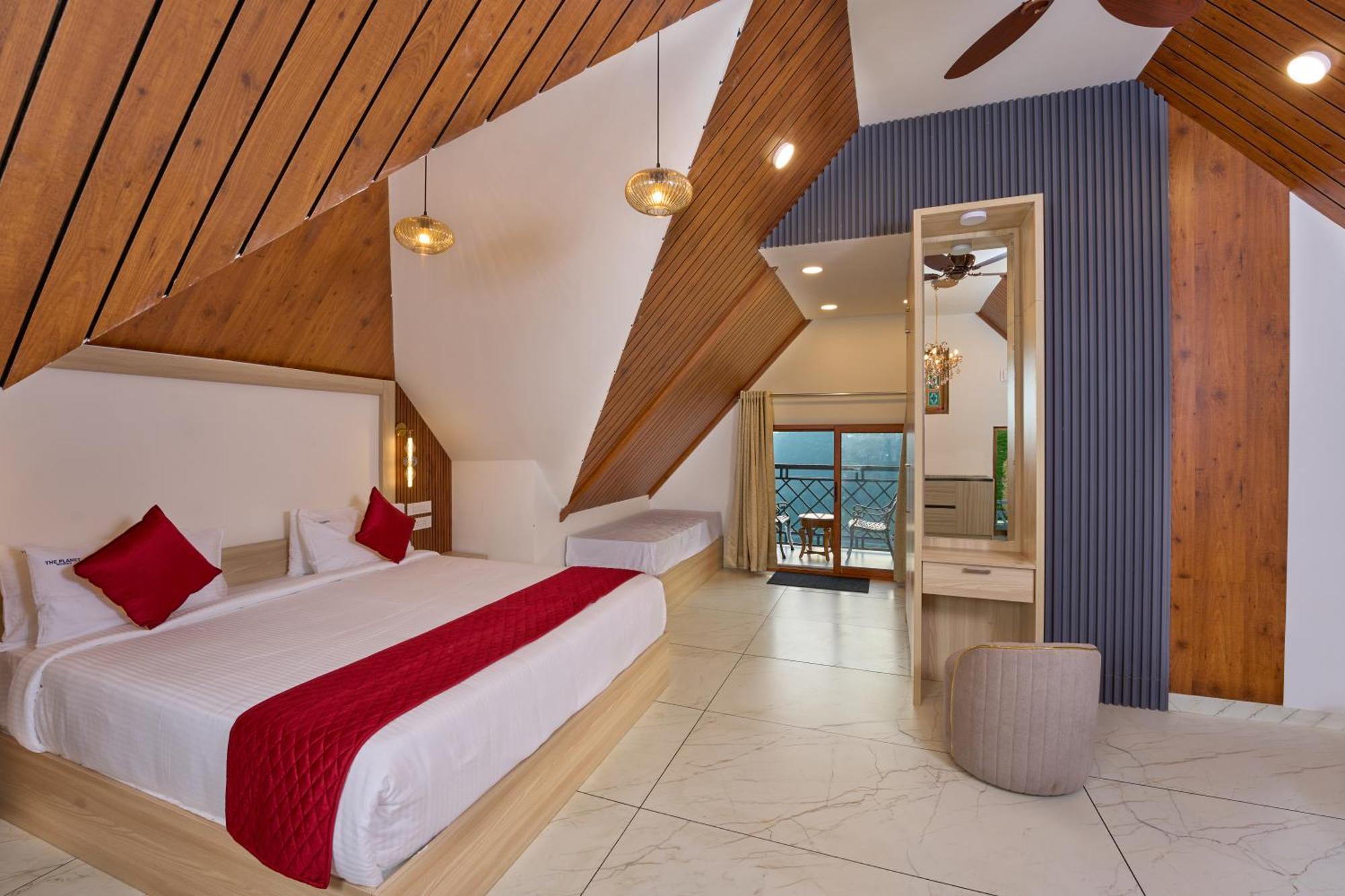 The Planet Munnar Hotel Suryanelli Exterior photo
